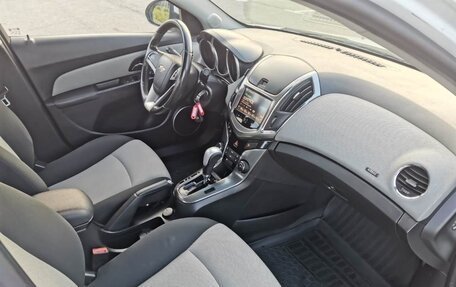 Chevrolet Cruze II, 2013 год, 680 000 рублей, 12 фотография