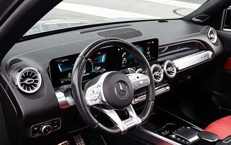 Mercedes-Benz GLB AMG, 2022 год, 7 121 432 рублей, 4 фотография