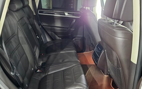 Volkswagen Touareg III, 2015 год, 3 600 000 рублей, 21 фотография