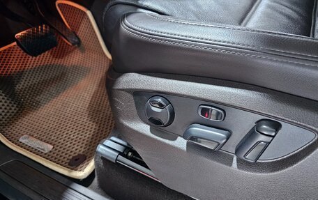 Volkswagen Touareg III, 2015 год, 3 600 000 рублей, 28 фотография