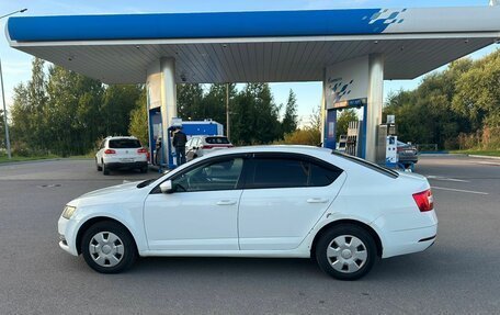 Skoda Octavia, 2019 год, 1 100 000 рублей, 2 фотография