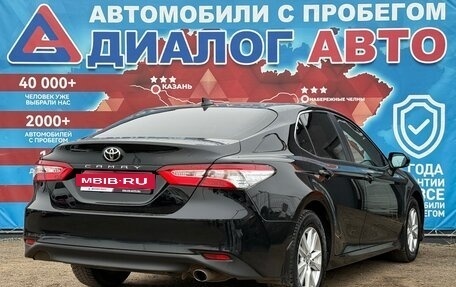 Toyota Camry, 2019 год, 2 650 000 рублей, 3 фотография