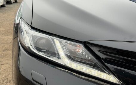 Toyota Camry, 2019 год, 2 650 000 рублей, 9 фотография