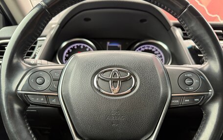 Toyota Camry, 2019 год, 2 650 000 рублей, 12 фотография