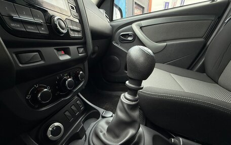 Renault Duster I рестайлинг, 2017 год, 1 329 000 рублей, 16 фотография