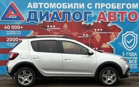 Renault Sandero II рестайлинг, 2020 год, 1 130 000 рублей, 2 фотография