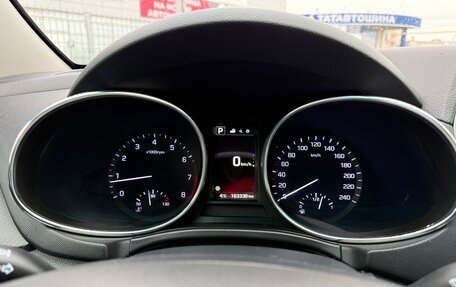 Hyundai Santa Fe III рестайлинг, 2015 год, 1 809 000 рублей, 13 фотография