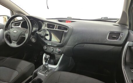 KIA cee'd III, 2013 год, 940 000 рублей, 12 фотография