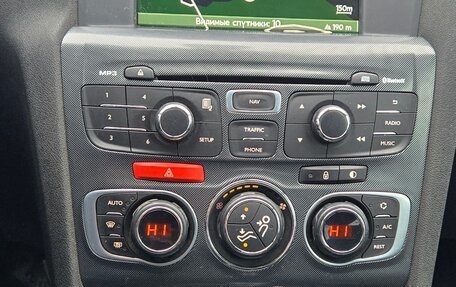 Citroen C4 II рестайлинг, 2015 год, 550 000 рублей, 18 фотография