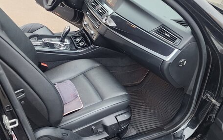 BMW 5 серия, 2012 год, 1 100 000 рублей, 16 фотография