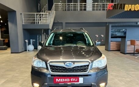 Subaru Forester, 2014 год, 1 622 000 рублей, 2 фотография