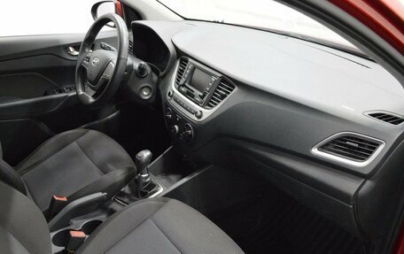 Hyundai Solaris II рестайлинг, 2018 год, 1 210 000 рублей, 12 фотография