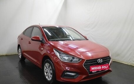 Hyundai Solaris II рестайлинг, 2018 год, 1 210 000 рублей, 3 фотография