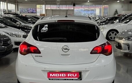 Opel Astra J, 2010 год, 699 000 рублей, 5 фотография