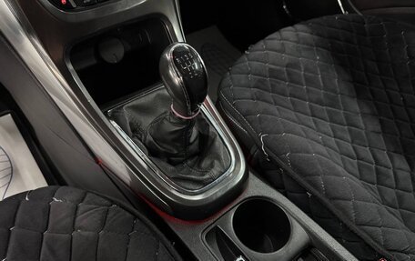 Opel Astra J, 2010 год, 699 000 рублей, 14 фотография