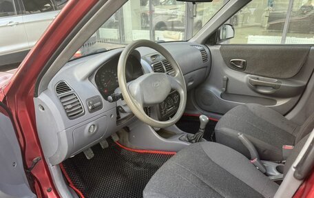 Hyundai Accent II, 2004 год, 300 000 рублей, 11 фотография
