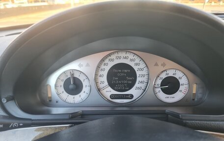 Mercedes-Benz E-Класс, 2006 год, 990 000 рублей, 10 фотография