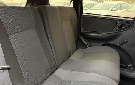 Chevrolet Niva I рестайлинг, 2015 год, 600 000 рублей, 16 фотография