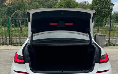 BMW 3 серия, 2021 год, 2 699 999 рублей, 13 фотография