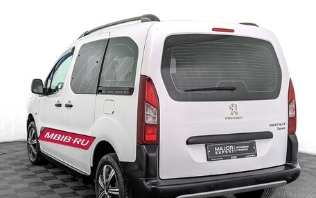 Peugeot Partner II рестайлинг 2, 2017 год, 1 420 000 рублей, 7 фотография