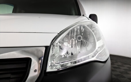 Peugeot Partner II рестайлинг 2, 2017 год, 1 420 000 рублей, 17 фотография