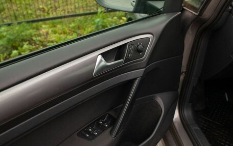 Volkswagen Golf VII, 2013 год, 960 000 рублей, 32 фотография