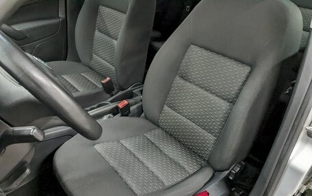 Skoda Fabia II, 2010 год, 790 000 рублей, 13 фотография