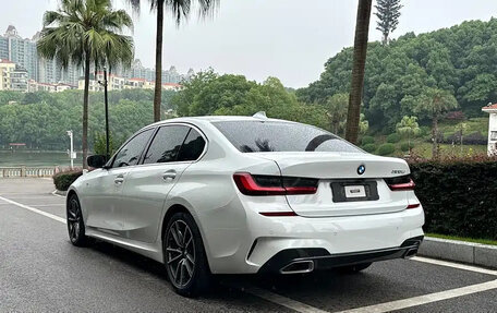 BMW 3 серия, 2021 год, 2 699 999 рублей, 4 фотография