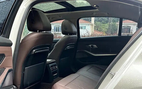 BMW 3 серия, 2021 год, 2 699 999 рублей, 9 фотография