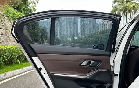 BMW 3 серия, 2021 год, 2 699 999 рублей, 25 фотография