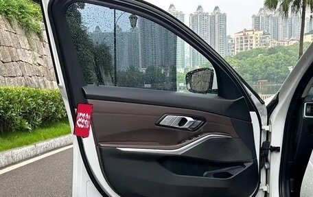 BMW 3 серия, 2021 год, 2 699 999 рублей, 21 фотография