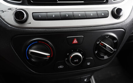 Hyundai Solaris II рестайлинг, 2018 год, 1 179 000 рублей, 15 фотография