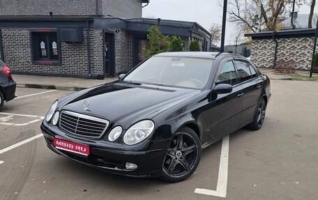 Mercedes-Benz E-Класс, 2003 год, 750 000 рублей, 1 фотография