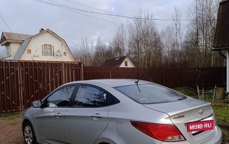 Hyundai Solaris II рестайлинг, 2015 год, 950 000 рублей, 7 фотография