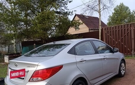 Hyundai Solaris II рестайлинг, 2015 год, 950 000 рублей, 6 фотография