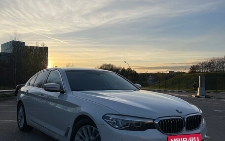 BMW 5 серия, 2019 год, 2 850 000 рублей, 9 фотография