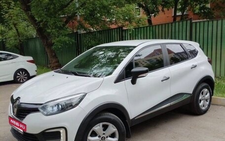 Renault Kaptur I рестайлинг, 2018 год, 1 100 000 рублей, 3 фотография