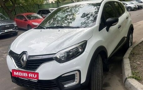 Renault Kaptur I рестайлинг, 2018 год, 1 100 000 рублей, 6 фотография