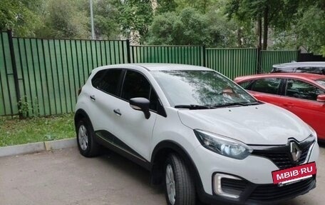 Renault Kaptur I рестайлинг, 2018 год, 1 100 000 рублей, 2 фотография