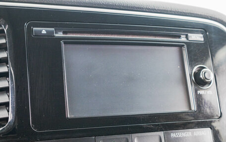 Mitsubishi Outlander III рестайлинг 3, 2015 год, 2 699 000 рублей, 22 фотография