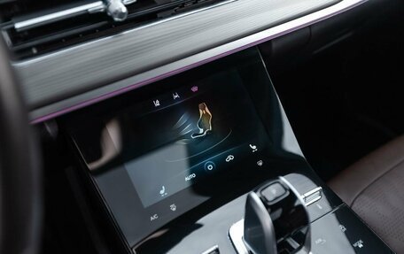 Chery Tiggo 8 Pro, 2021 год, 1 990 000 рублей, 13 фотография