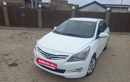 Hyundai Solaris II рестайлинг, 2015 год, 1 330 000 рублей, 3 фотография