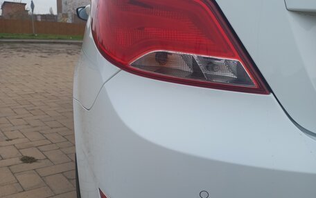 Hyundai Solaris II рестайлинг, 2015 год, 1 330 000 рублей, 12 фотография