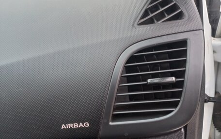 Hyundai Solaris II рестайлинг, 2015 год, 1 330 000 рублей, 22 фотография