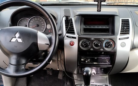 Mitsubishi Pajero Sport II рестайлинг, 2010 год, 1 150 000 рублей, 6 фотография