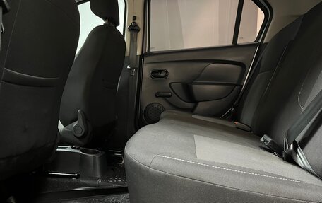 Renault Logan II, 2020 год, 1 300 000 рублей, 17 фотография