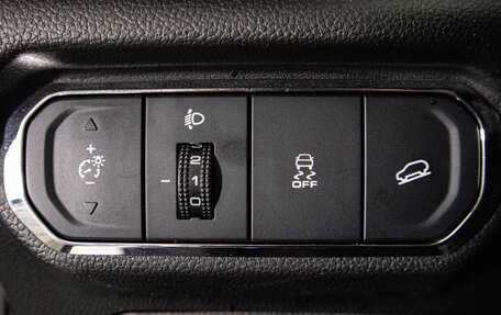 Haval Jolion, 2023 год, 1 999 000 рублей, 23 фотография