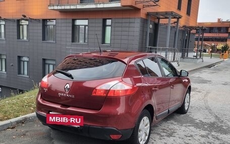 Renault Megane III, 2014 год, 830 000 рублей, 2 фотография