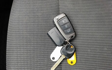 Hyundai Solaris II рестайлинг, 2019 год, 1 199 000 рублей, 15 фотография