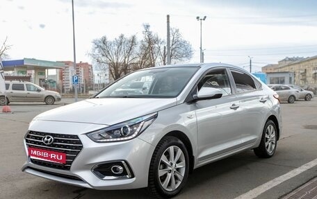 Hyundai Solaris II рестайлинг, 2018 год, 1 588 000 рублей, 1 фотография